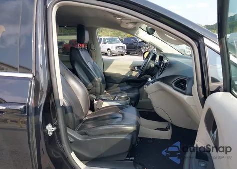 2017 Chrysler Pacifica Touring-L from USA, damaged, VIN 2C4RC1BG2HR821049